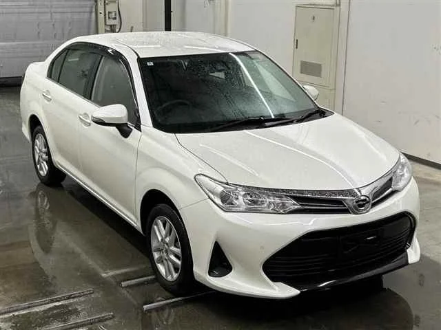 Toyota Corolla Axio NZE164 2018